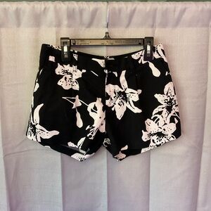 Zac and Rachel Floral Black and White Women's Shorts